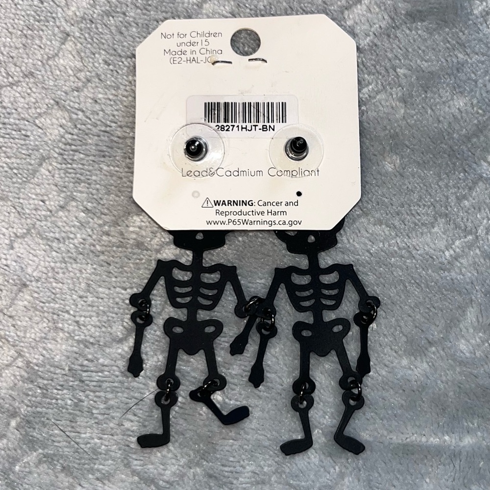 Black Skeleton Halloween Earrings - Picture 2 of 2